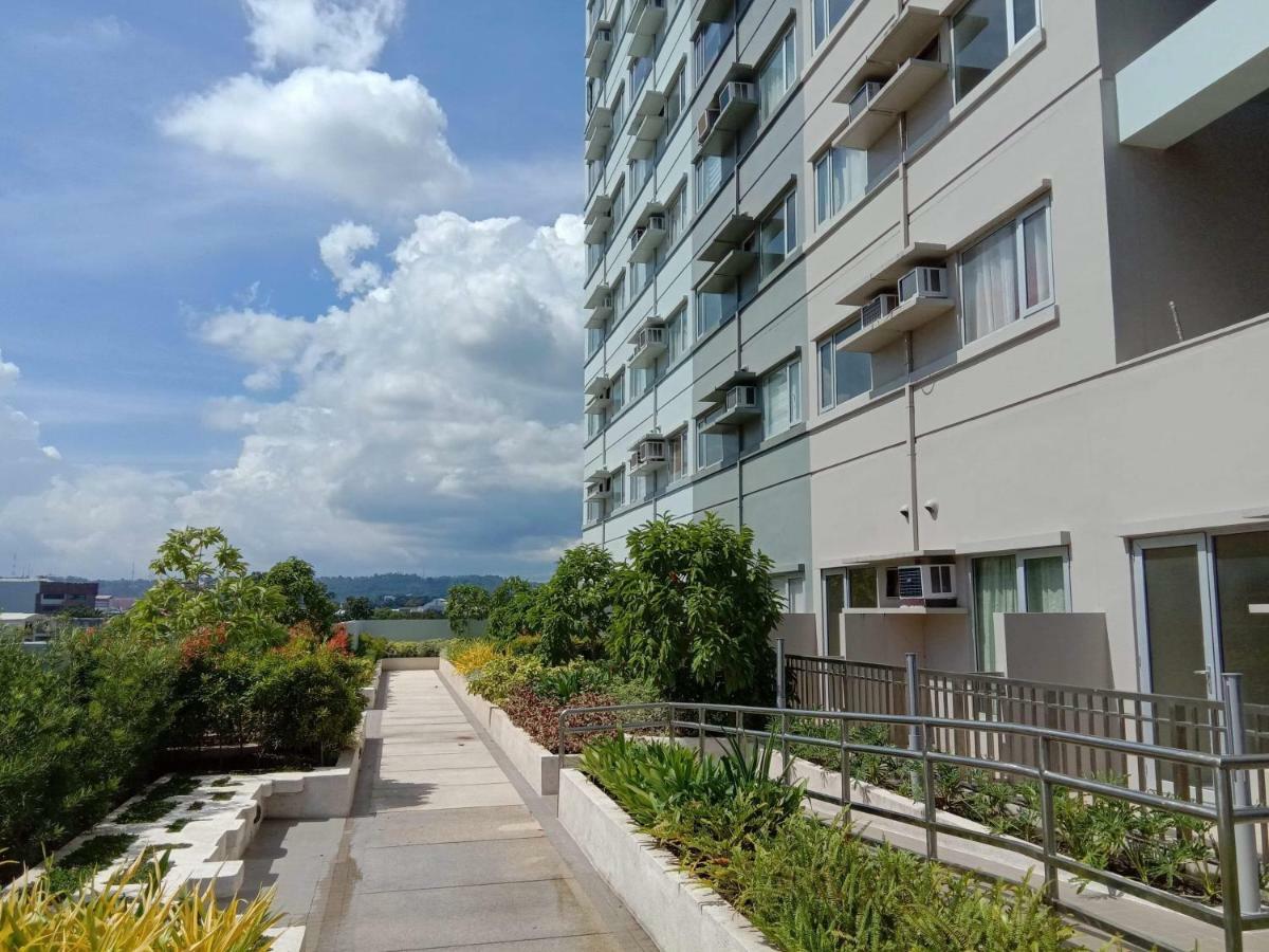 Ferienwohnung Avida Towers Davao Stadt Exterior foto